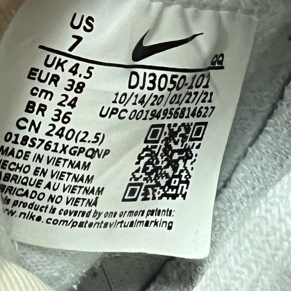 Nike White and Yellow High-Top Sneakers - Picture 8 of 8